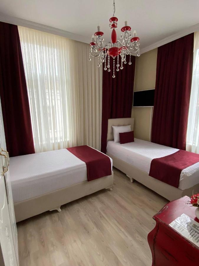 Otantik Shumen Hotel Exterior photo